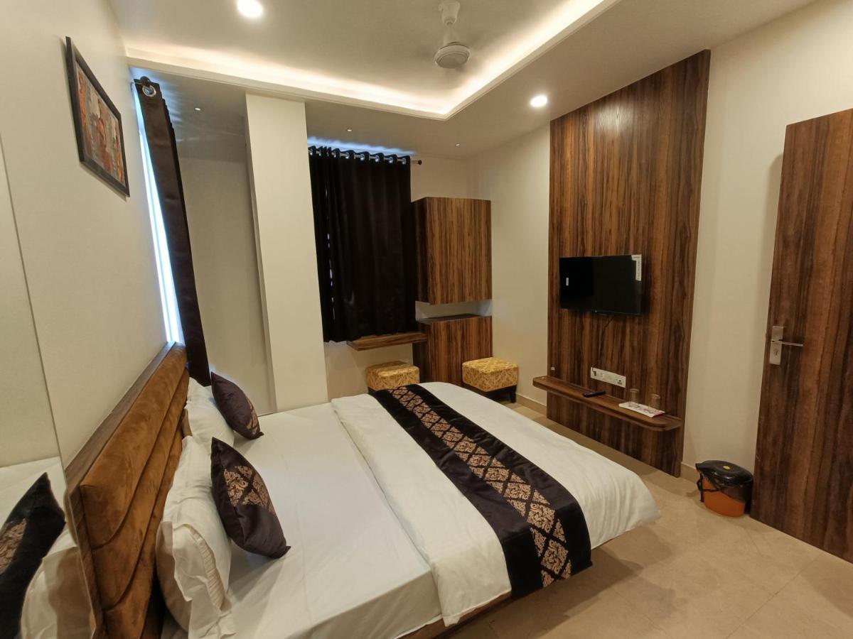Hotel Vrinda Inn Udaipur Extérieur photo