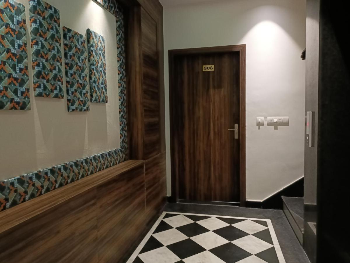 Hotel Vrinda Inn Udaipur Extérieur photo