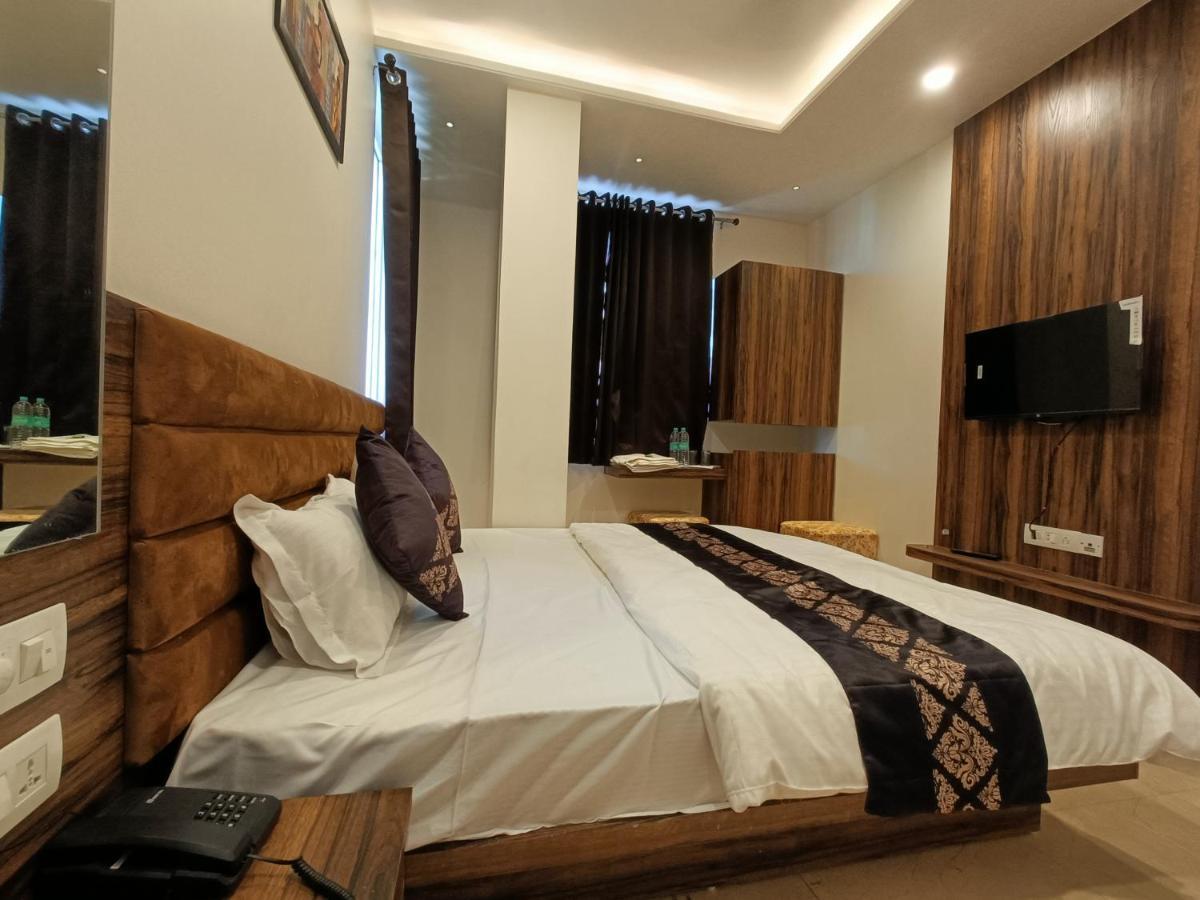 Hotel Vrinda Inn Udaipur Extérieur photo