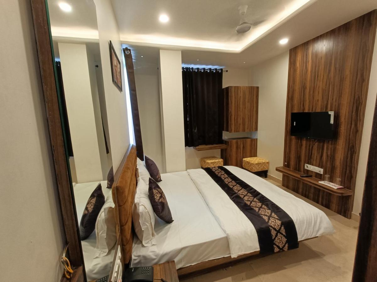 Hotel Vrinda Inn Udaipur Extérieur photo