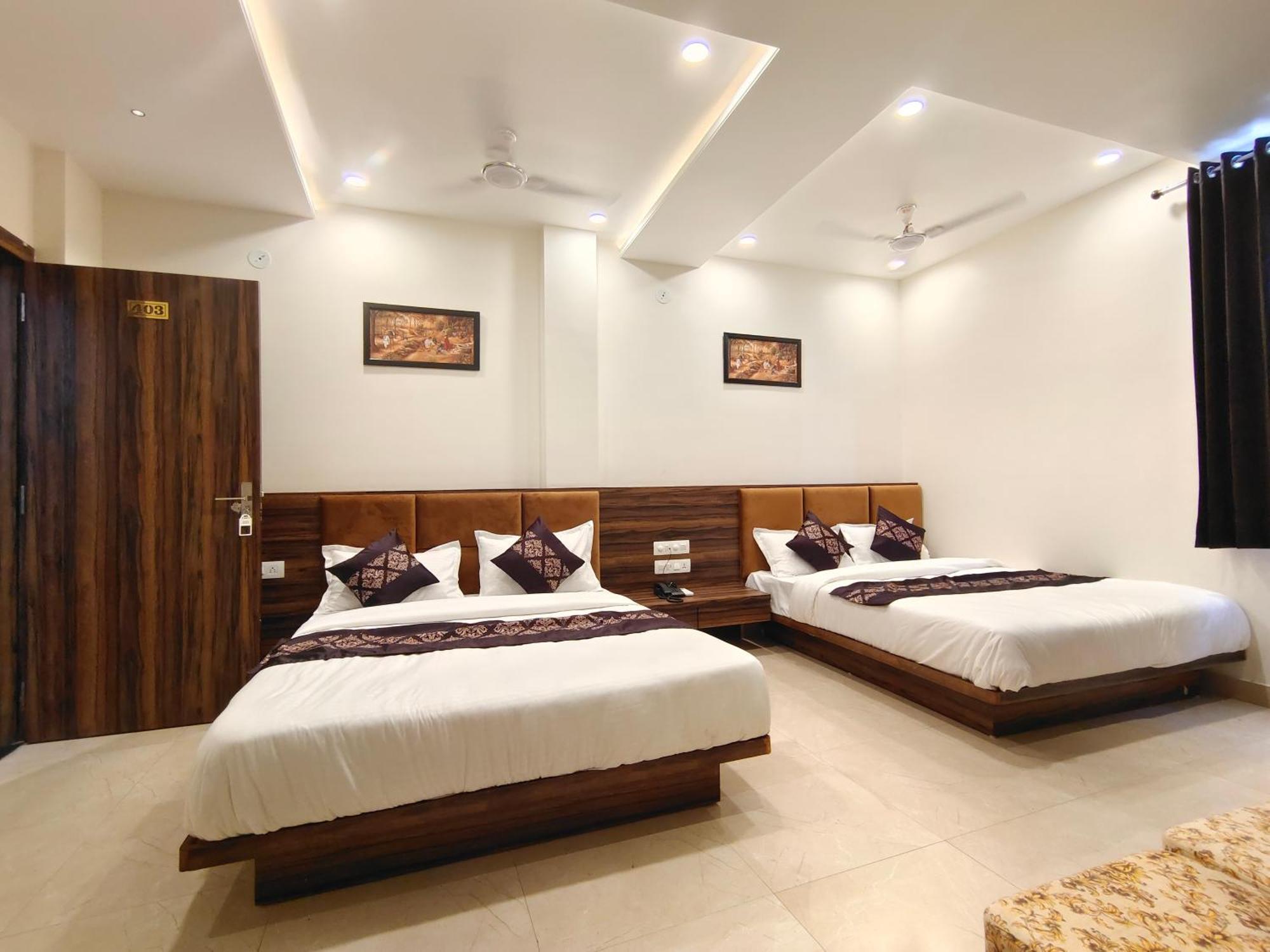 Hotel Vrinda Inn Udaipur Extérieur photo